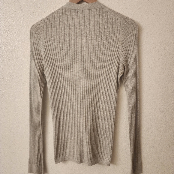 Vince Gray Longsleeve V-Neck Ribbed Knit Button Up Cardigan Sweater Womens Small - Picture 7 of 7